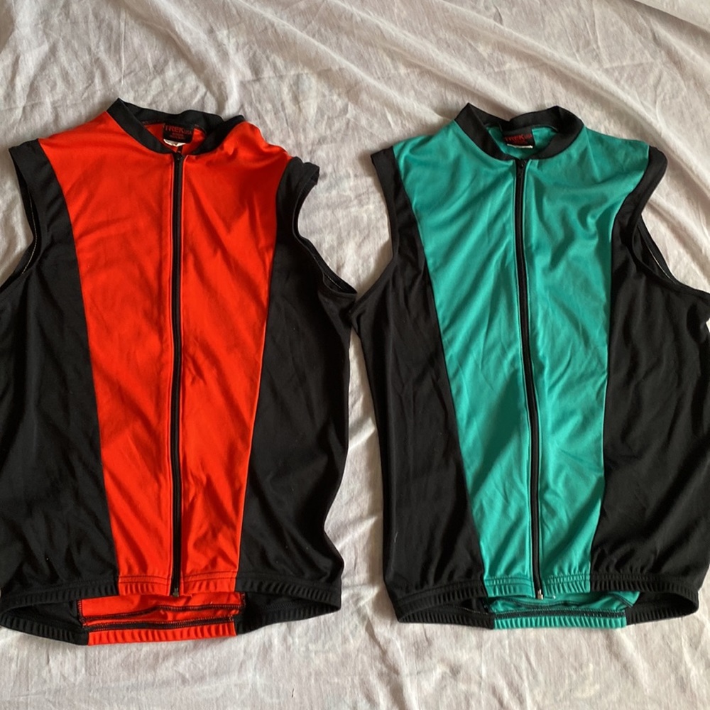 2 Trek Sleeveless Jerseys Size M